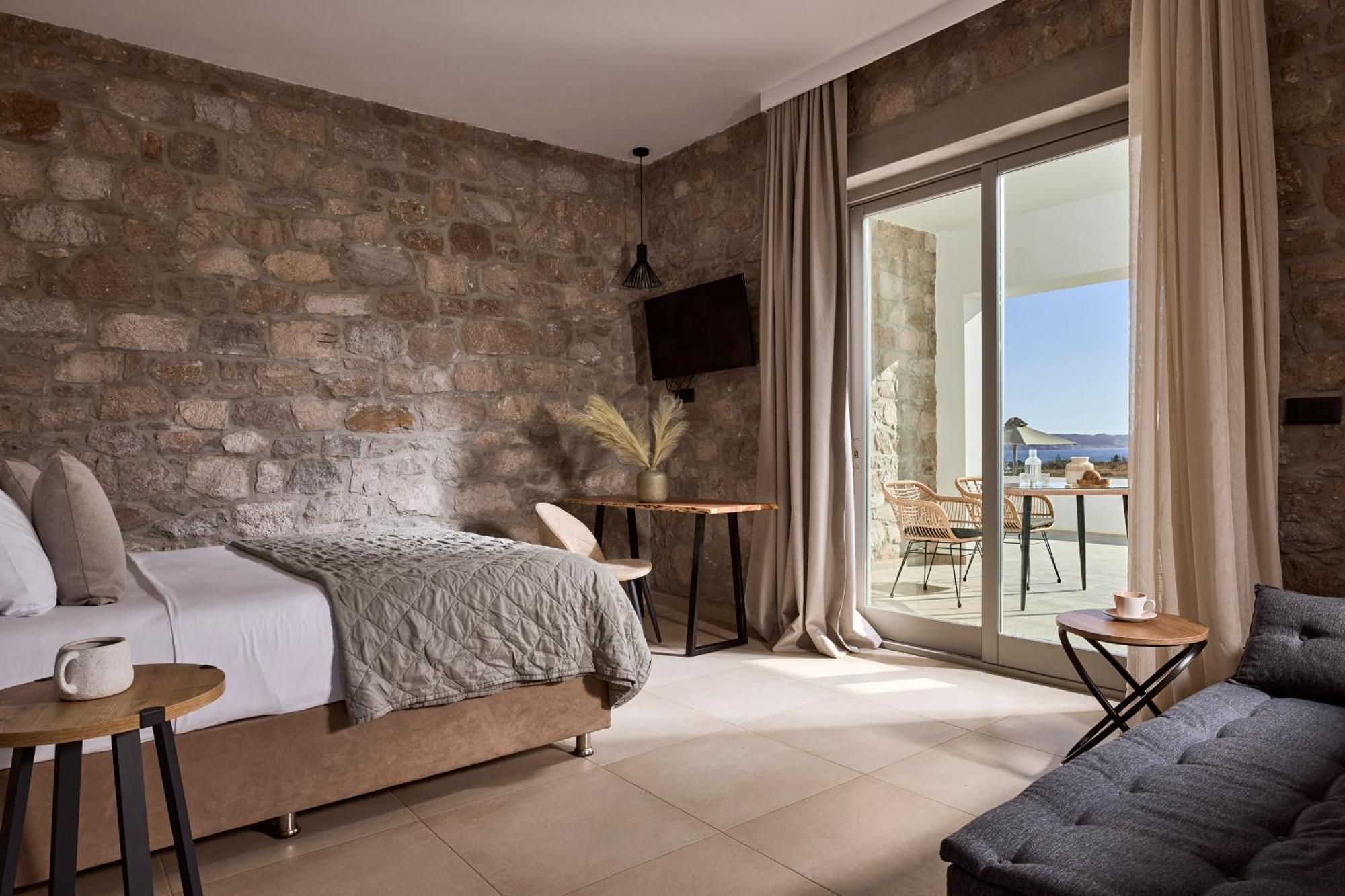 Kedros Milos Suites Adámas Eksteriør bilde